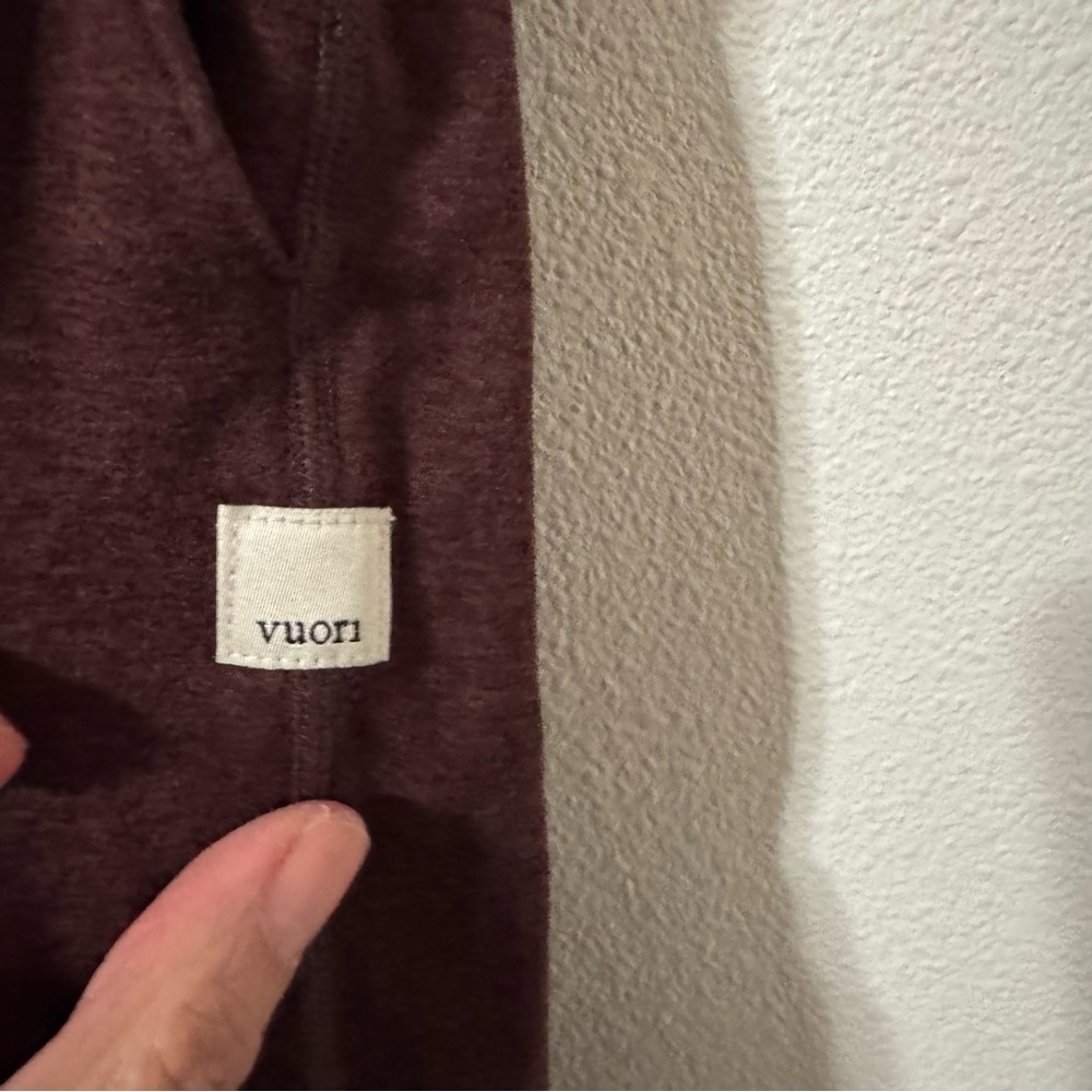 Vuori Performance Jogger Dreamknit Ruby Heather A… - image 5